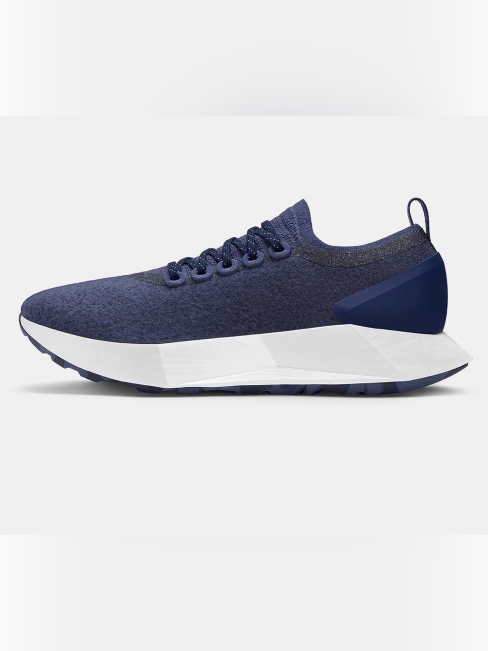 allbirds Men's navy Wool Runners with white Sole - 12